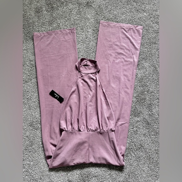 NEW Lulu’s Dusty Pink Halter Jumpsuit Wide Leg High Waist Size Small - Picture 3 of 12